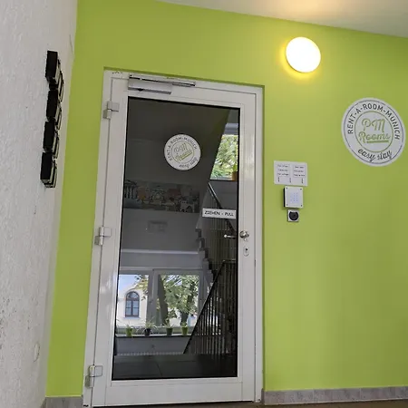 Pm-Rooms-3