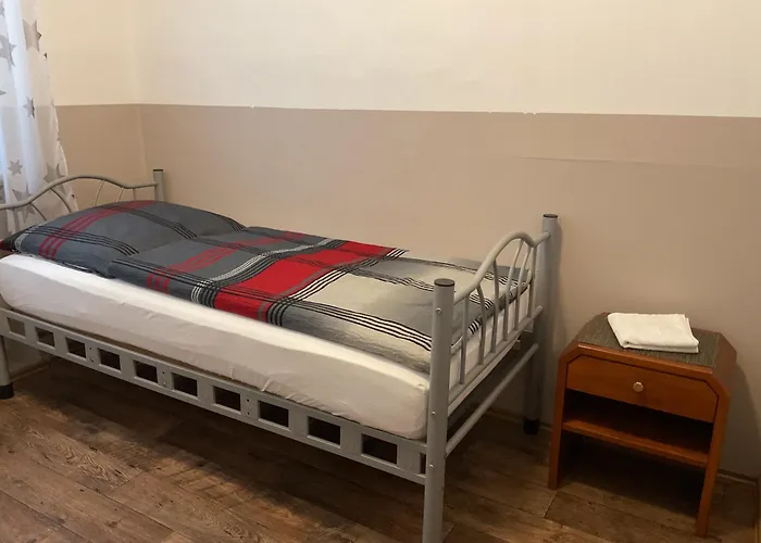 Pension&Hostel Anna - Monteurzimmer Munich